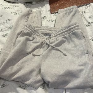 Aritzia TNA Cozy Fleece Boyfriend Sweatpant